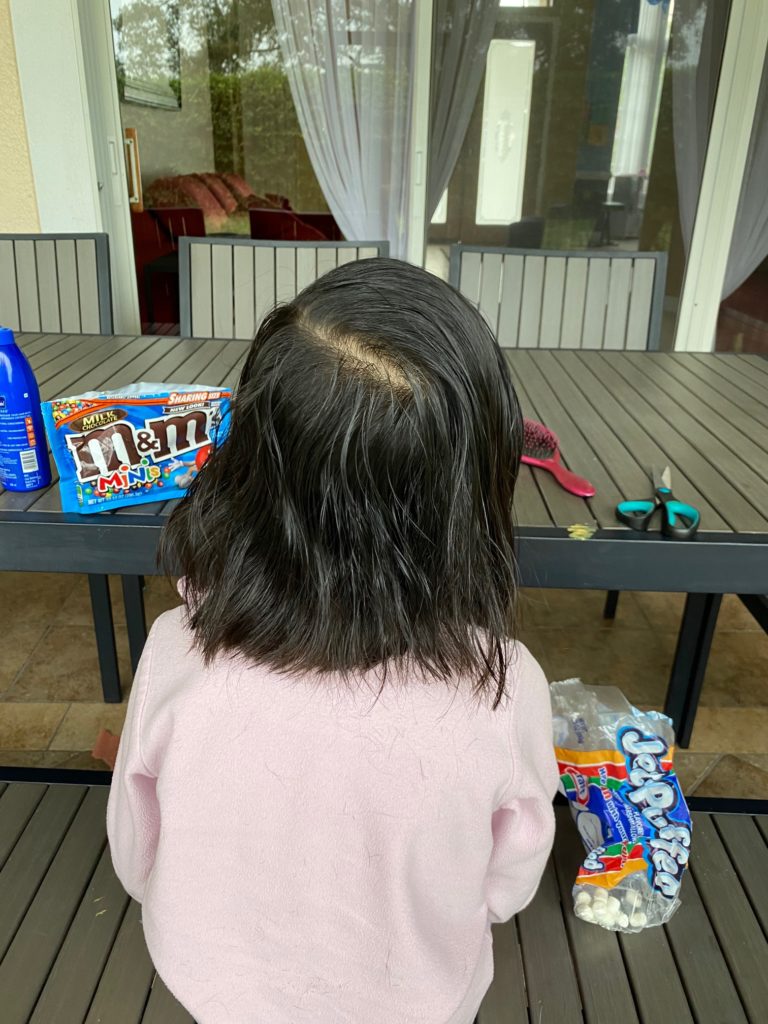 Kid's haircut at home